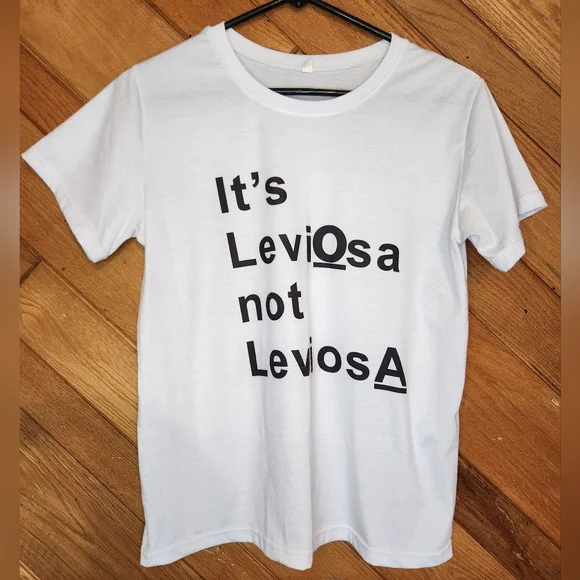 Harry Potter It's LeviOsa not LeviosA Hermione Granger quote white medium tshirt - Picture 1 of 10